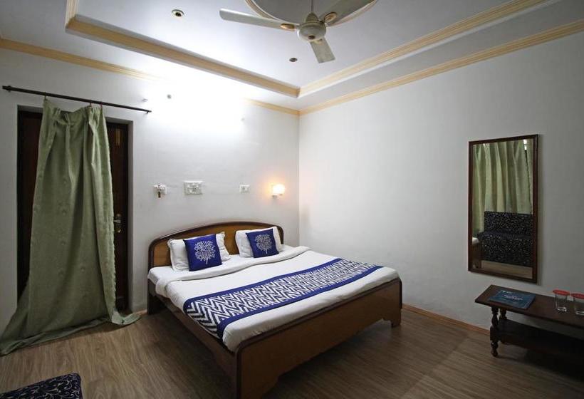 Hotell Goroomgo Dolls Inn Nainital