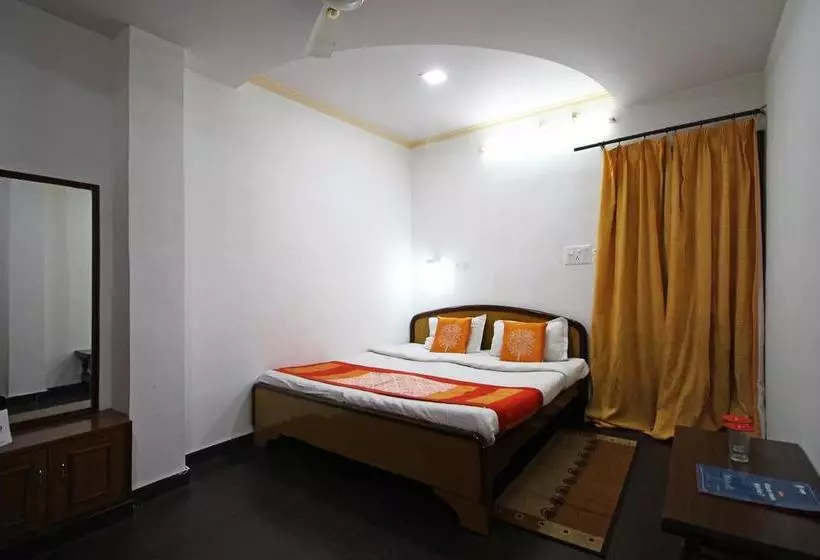 ホテル Goroomgo Dolls Inn Nainital