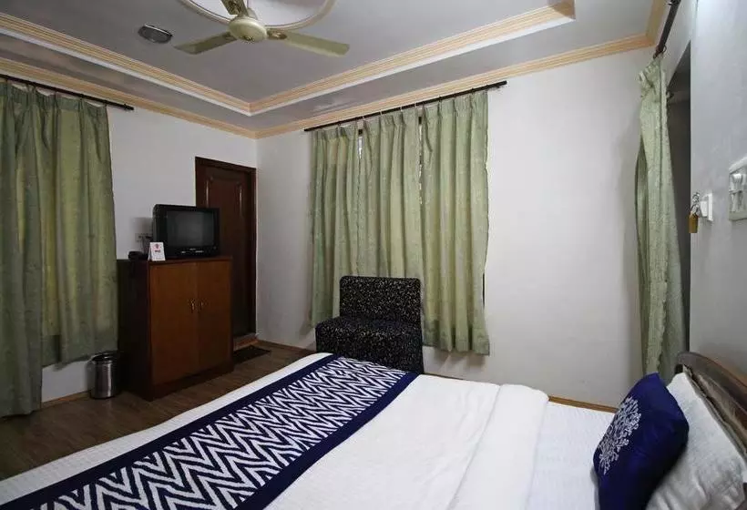 ホテル Goroomgo Dolls Inn Nainital