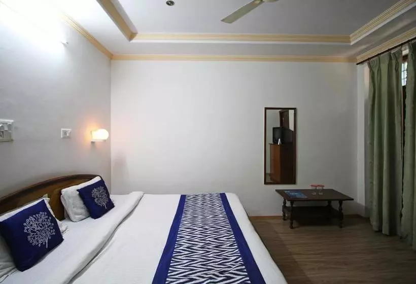 ホテル Goroomgo Dolls Inn Nainital