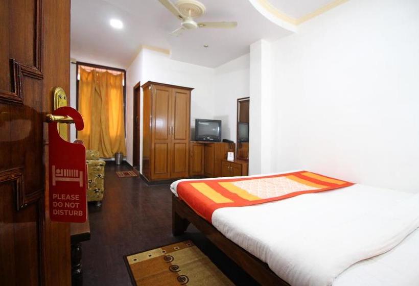 Hotell Goroomgo Dolls Inn Nainital