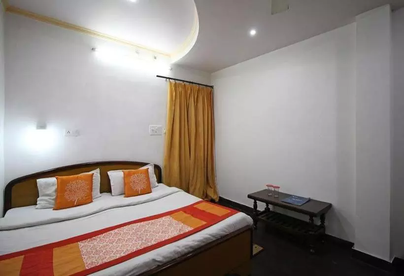 ホテル Goroomgo Dolls Inn Nainital