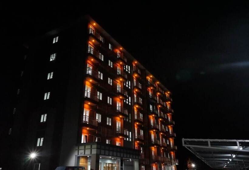 هتل Taishan Suites