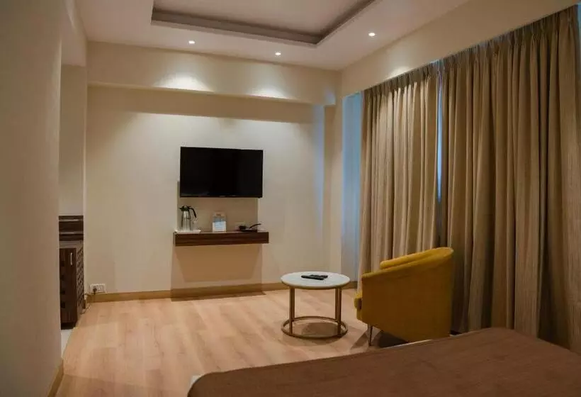 Hotelli The Shiv Regency