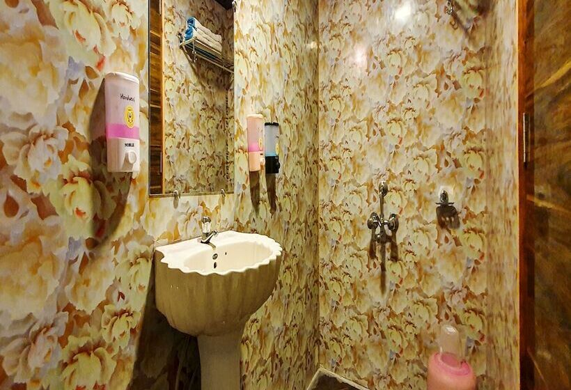 Rainforest Resort And Spa, Igatpuri