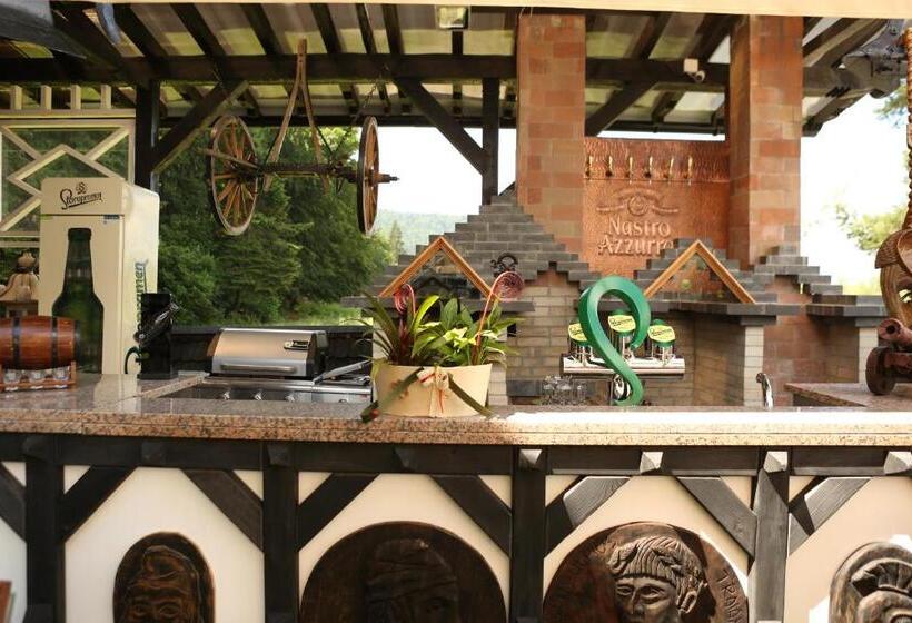 استراحتگاه Complex Lions Bucovina