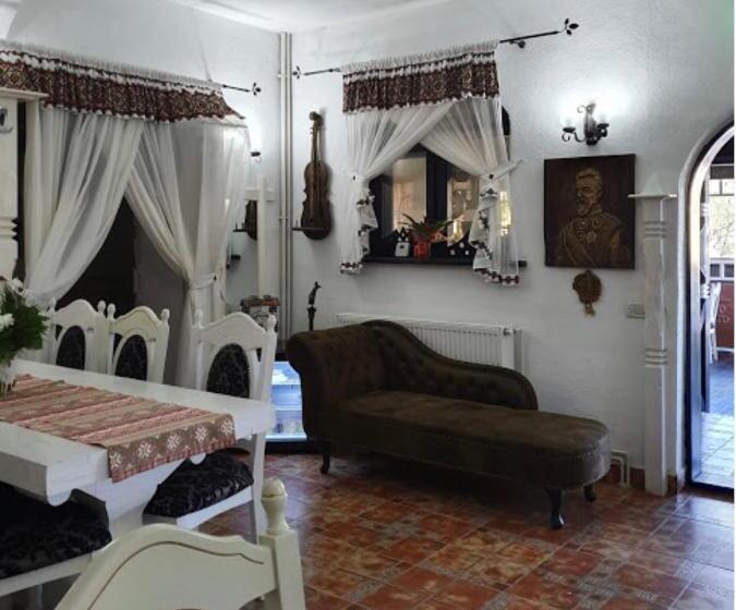 استراحتگاه Complex Lions Bucovina