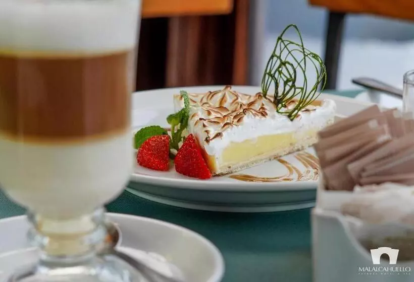 استراحتگاه Malalcahuello Thermal Hotel & Spa