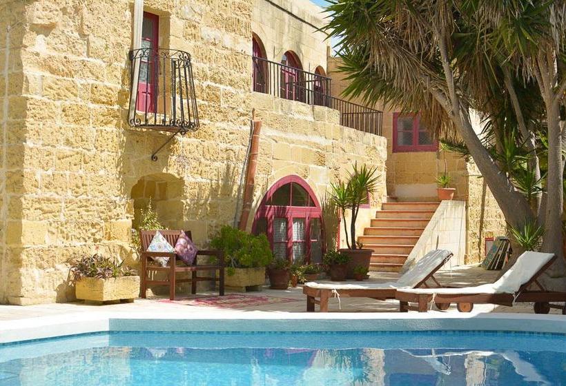 تختخواب و صبحانه Shanti Ghar Gozo