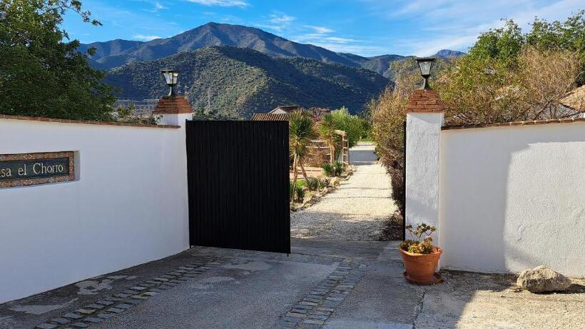 Bed and Breakfast Casa El Chorro