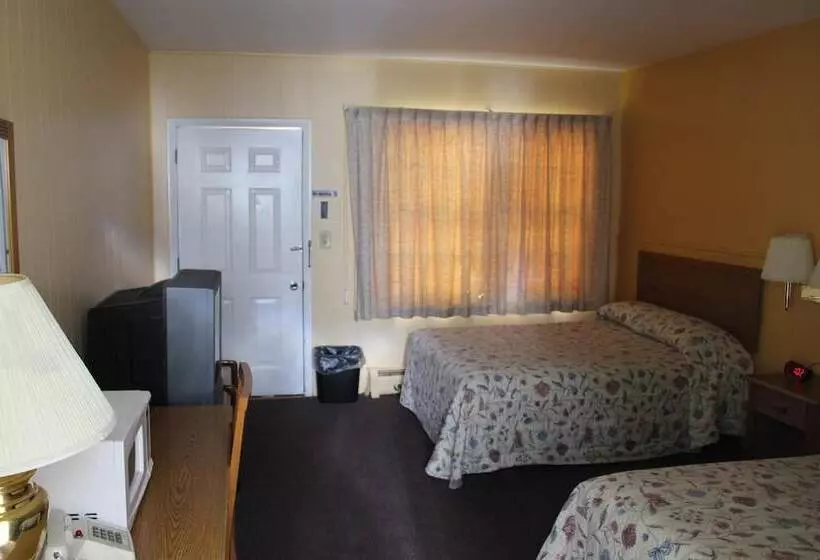 Crest Motel
