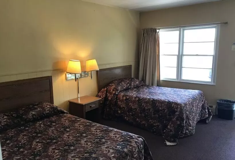 Crest Motel