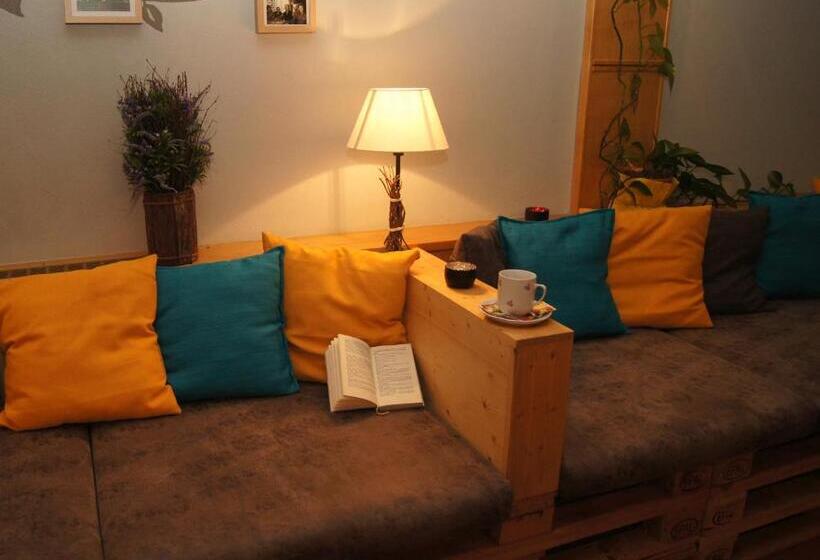 Der Tröpolacherhof Hotel & Restaurant