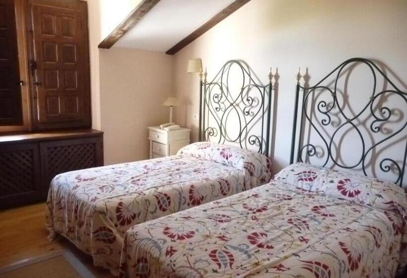 فندق Casas Del Sevillano