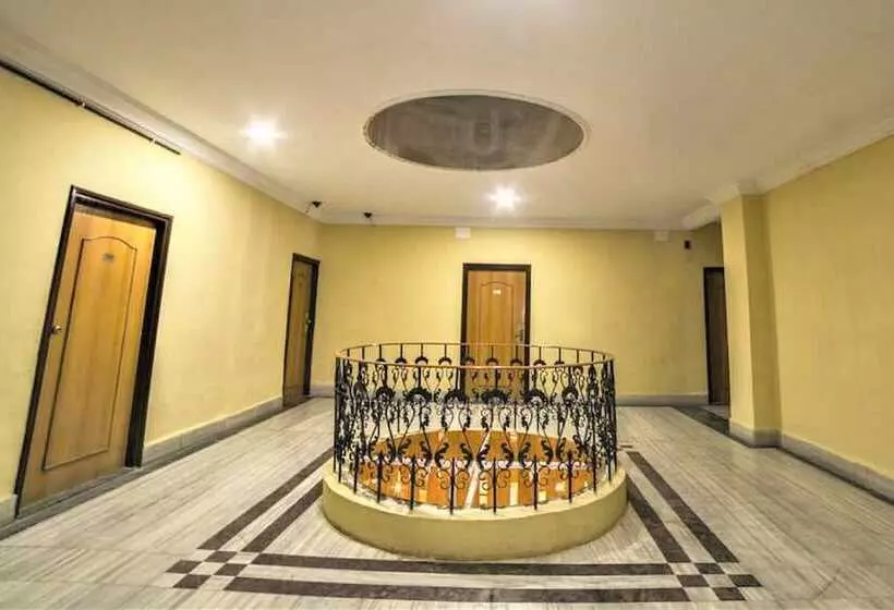 ホテル Empire Gandhidham