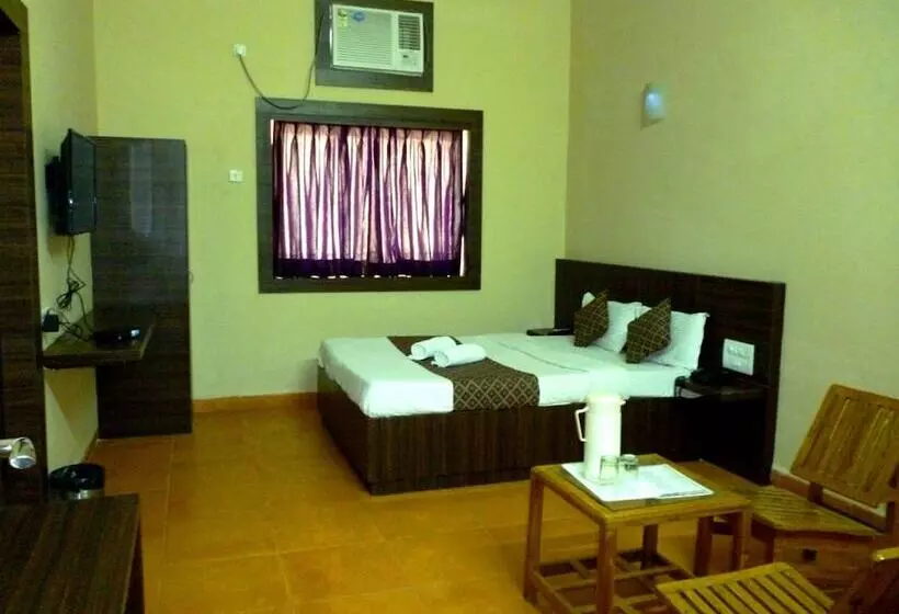 ホテル Empire Gandhidham