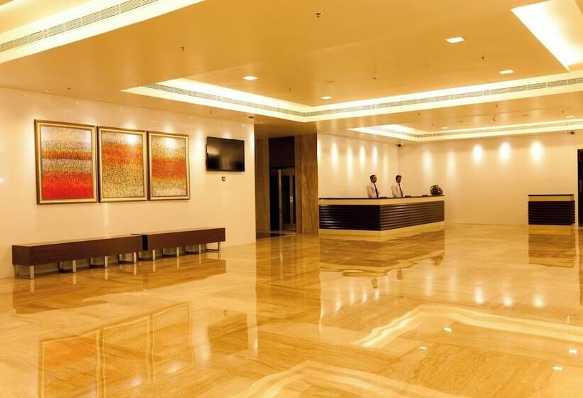 فندق Shelton Rajamahendri