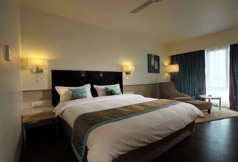 فندق Shelton Rajamahendri