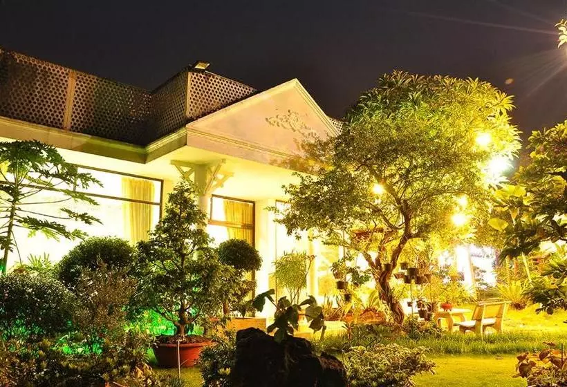 Mekong Hotel & Restaurant