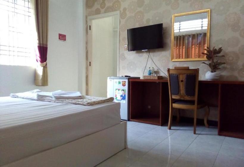 Mekong Hotel & Restaurant