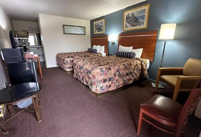モーテル Economy Inn
