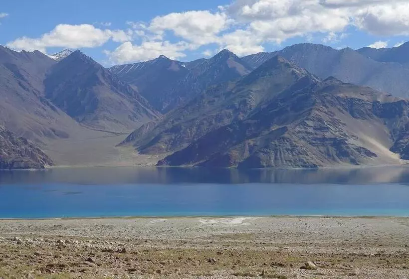 ベッドアンドブレックファースト Amchi Homestay Ladakh By Lexstays