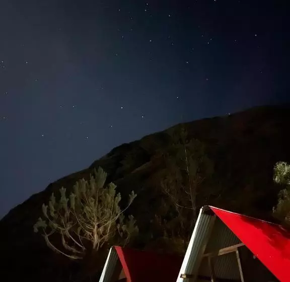 تختخواب و صبحانه Hostel El Molle