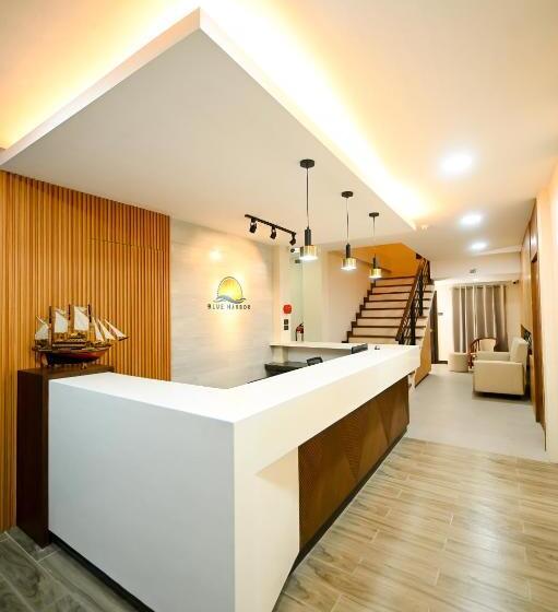 Hotel Blue Harbor