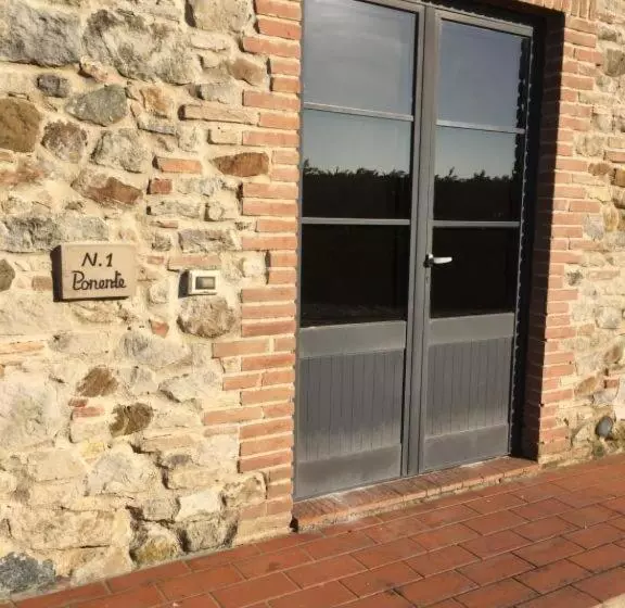 ホテル Casale Poggio Meone