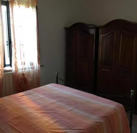 ホテル Casale Poggio Meone