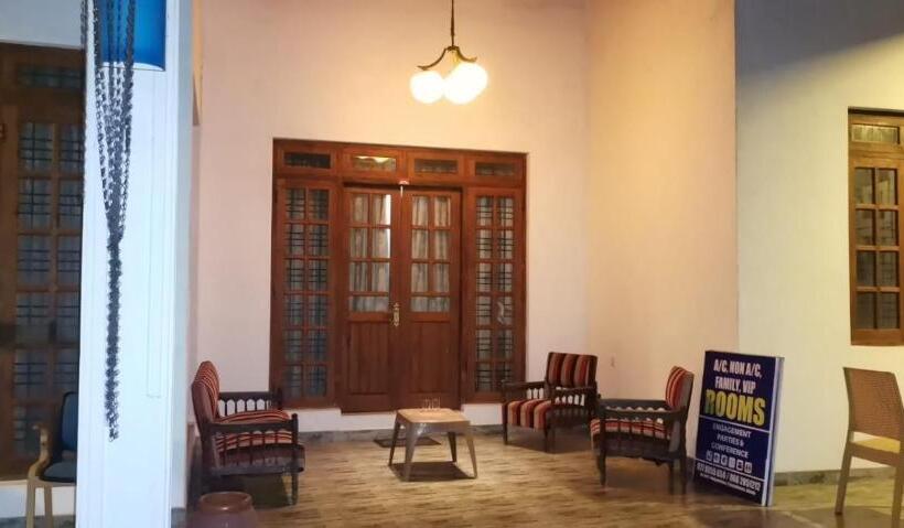 ホテル Mahaweli Holiday Bungalow