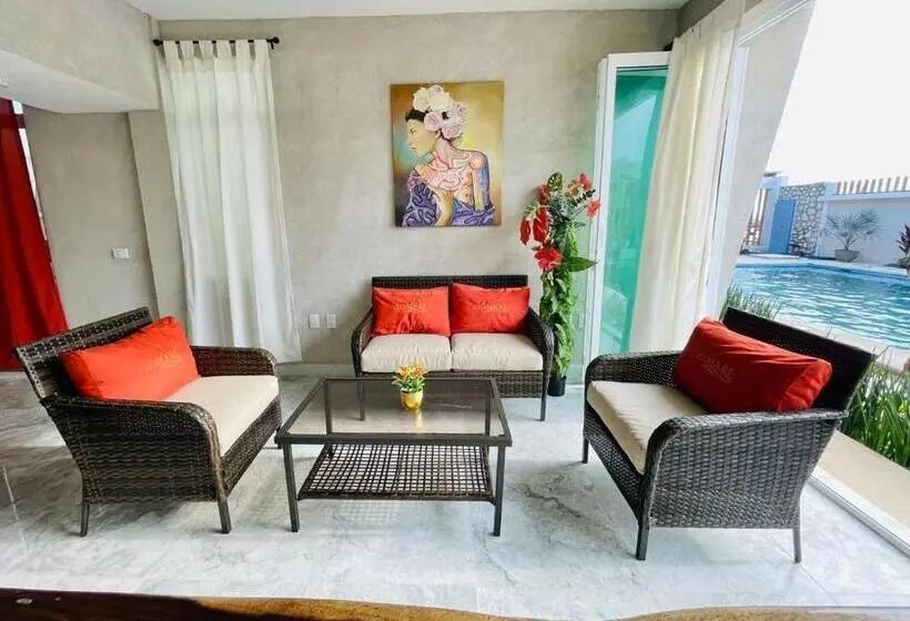 Hotelli Villas Coco Mare Suite 3