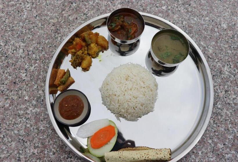 استراحتگاه Suryachaur Nature Retreat