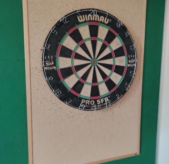 ユースホステル Terror Towers