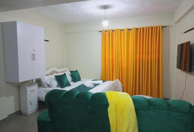 تختخواب و صبحانه Nanyuki Homes