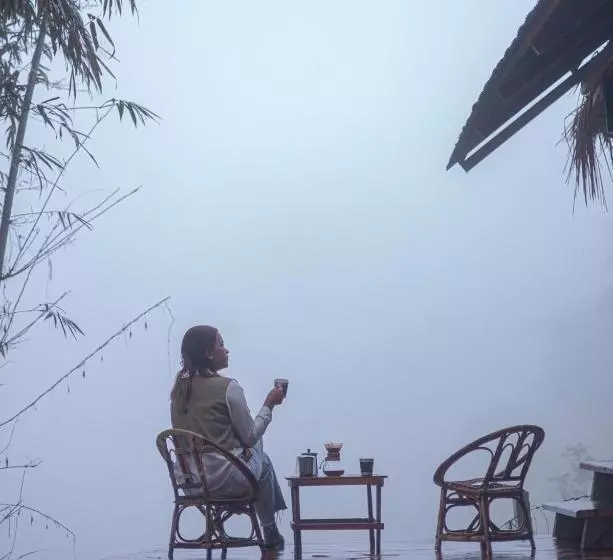 Aamiaismajoitus (B&B) สะปัน Riva Camp