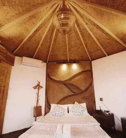 Aamiaismajoitus (B&B) สะปัน Riva Camp