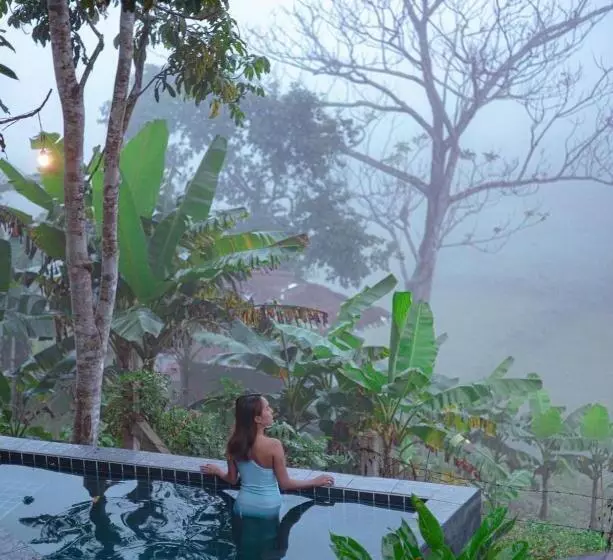 Aamiaismajoitus (B&B) สะปัน Riva Camp