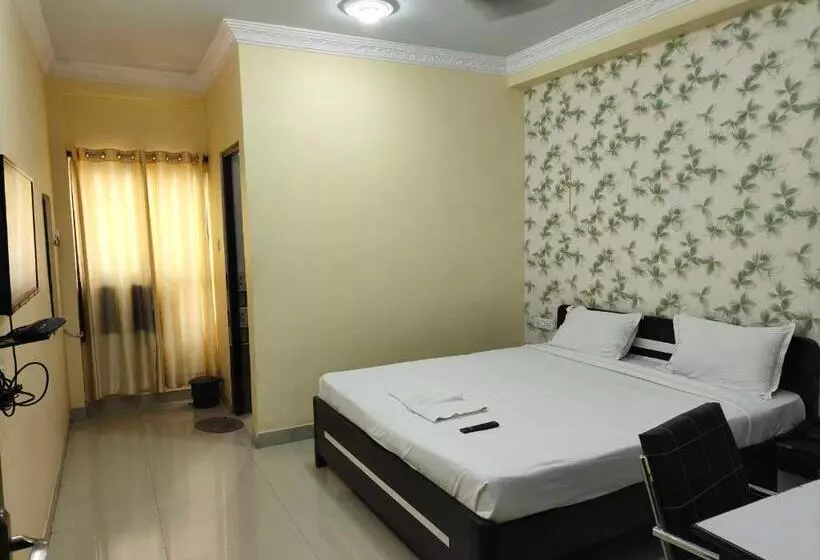 ホテル Super Collection O Rukanpura Patliputra Station Formerly Radhika Inn