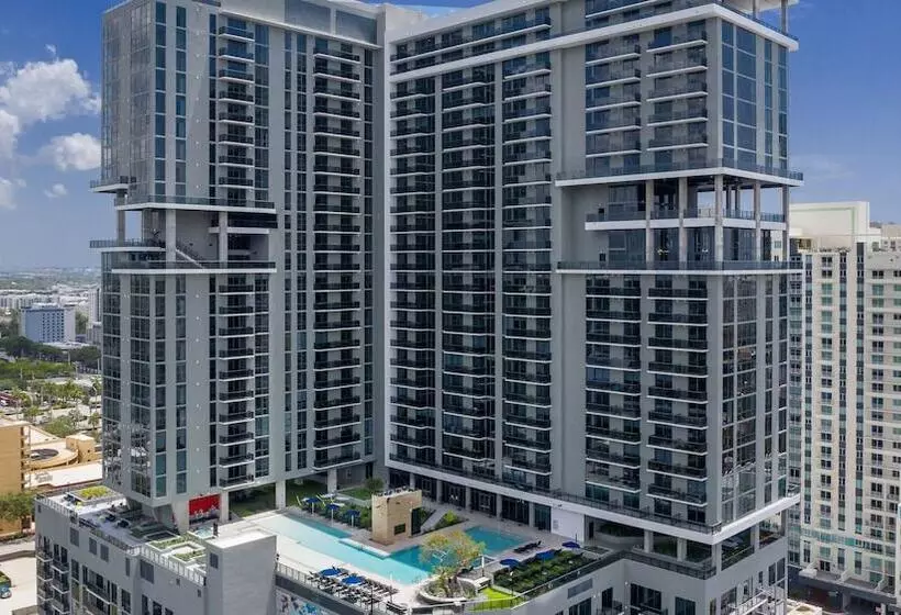 Flow Fort Lauderdale Condos By Barsala