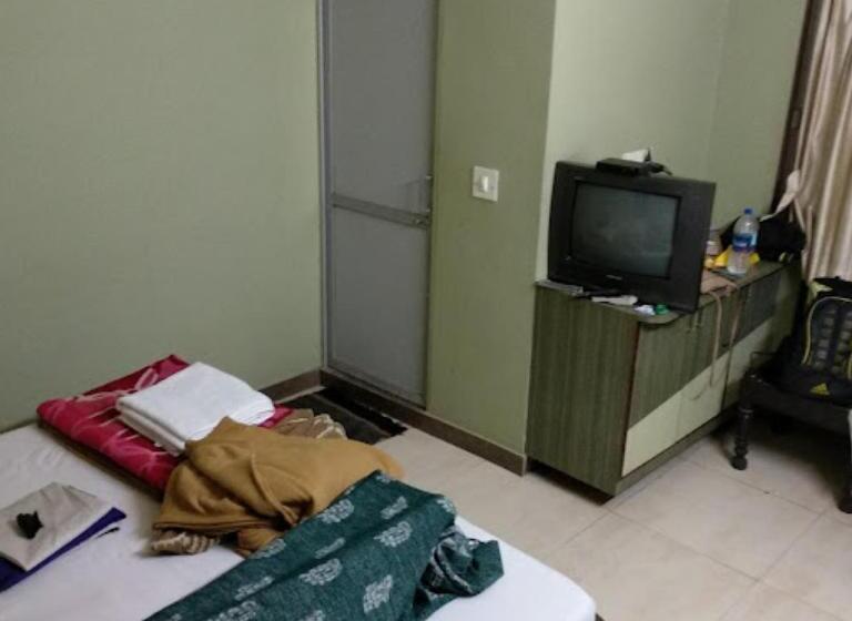 בית מלון כפרי Anjali Palace Bhuj