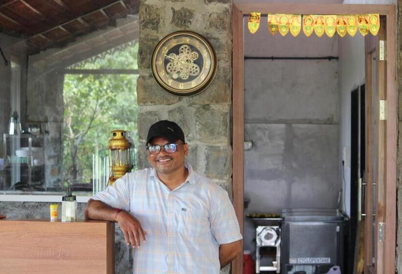 Otel Eshi Resorts And Restaurant   Bhimashankars Jungle Luxury Resort