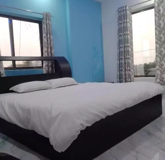 Hotelli Moonlight & Restaurant