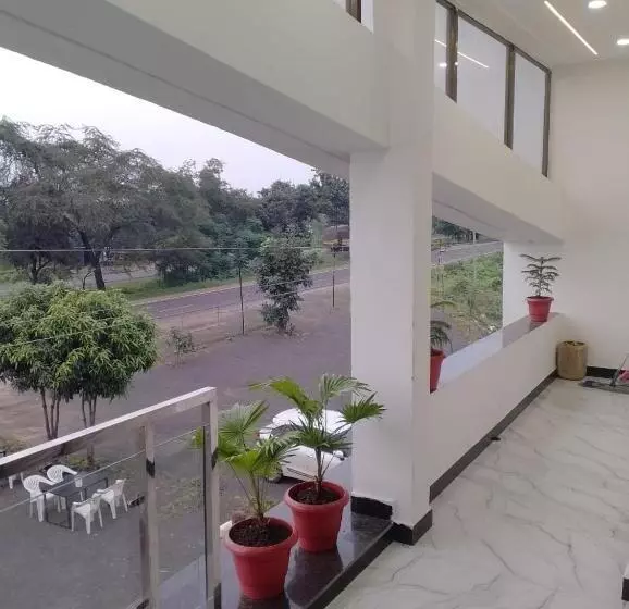 Hotelli Moonlight & Restaurant