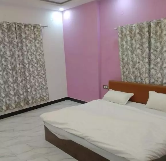 Hotelli Moonlight & Restaurant