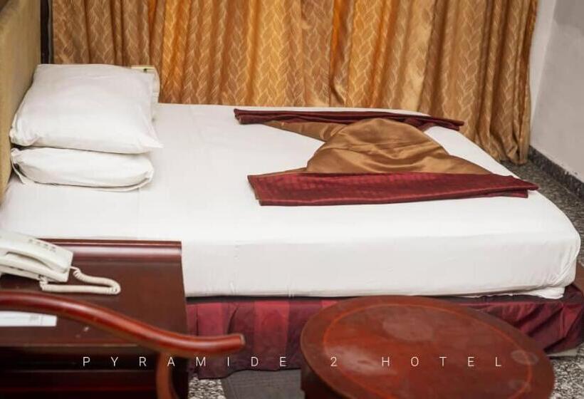 هتل Pyramide Ii