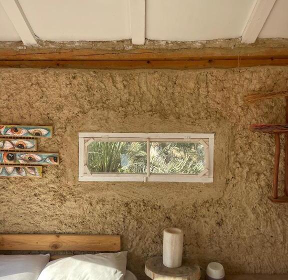 هتل Shamofs Art Garden