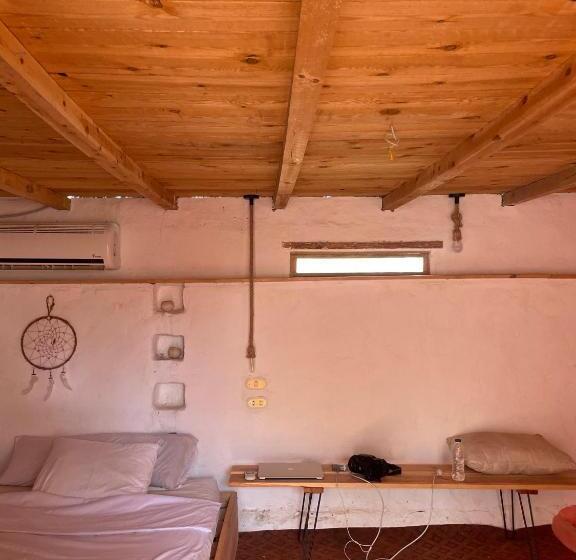 هتل Shamofs Art Garden