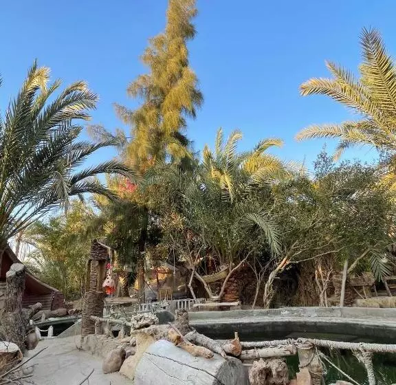 هتل Shamofs Art Garden