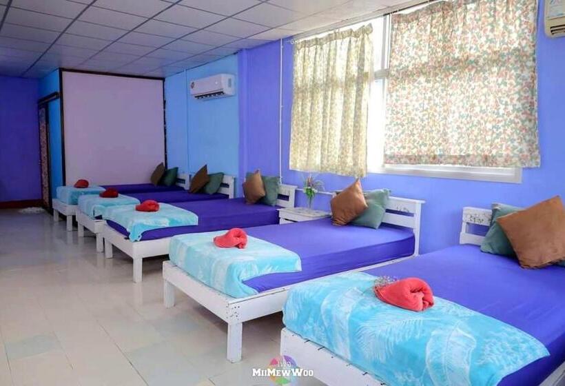 فندق The Nanda Beach Resort